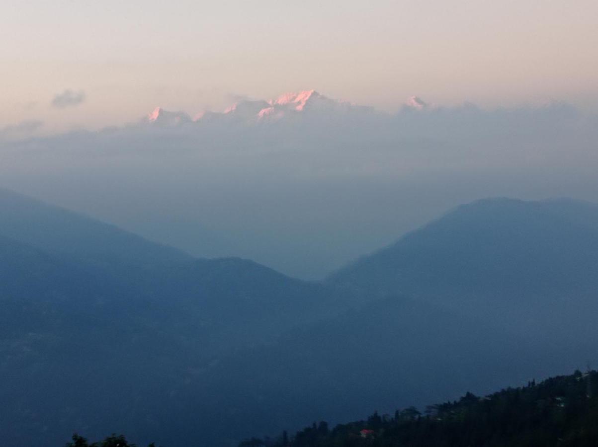 The Mountain View Apartment Darjeeling  Bagian luar foto